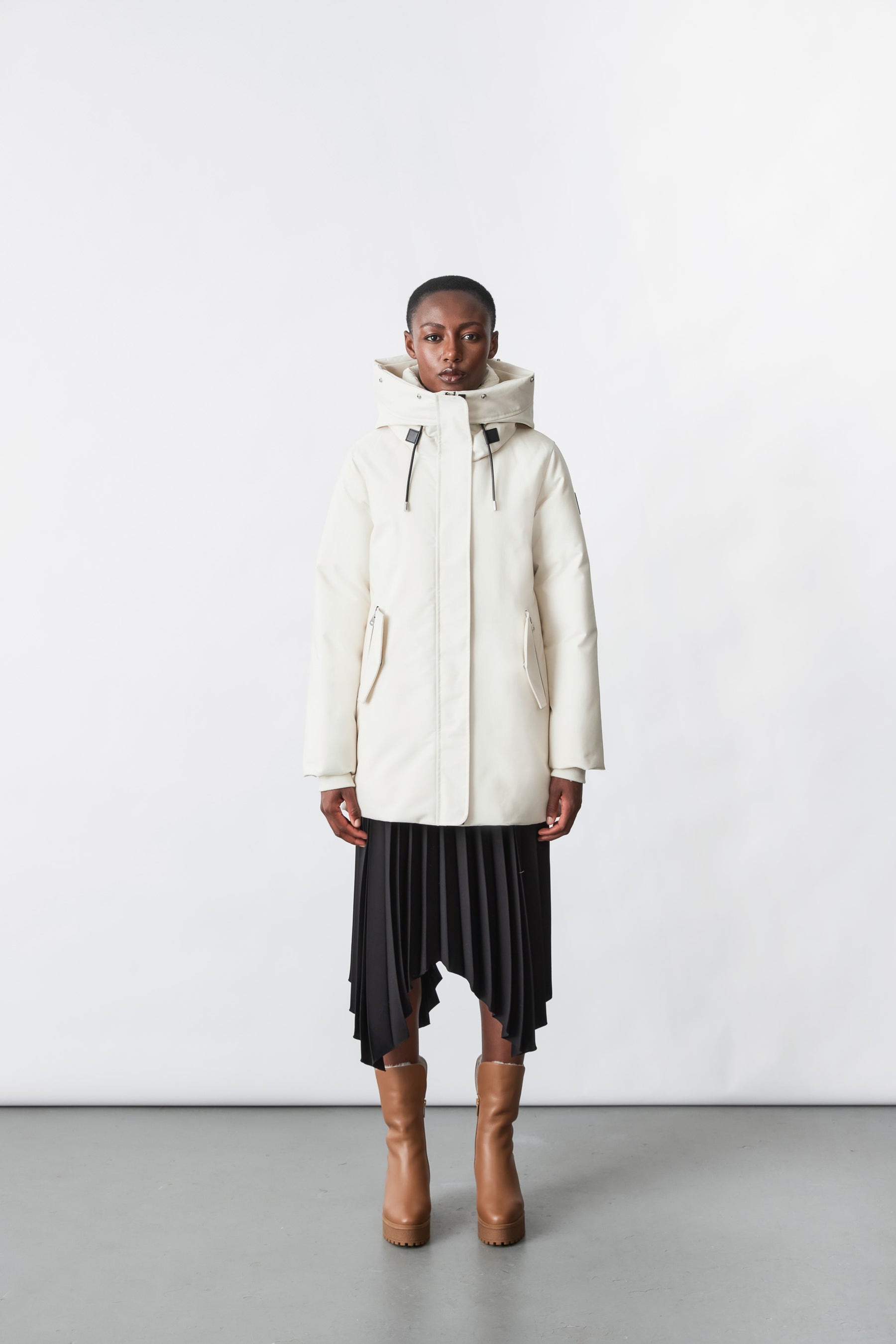 KINSLEE 2-in-1 oversized down parka with bib and natural fur - 6