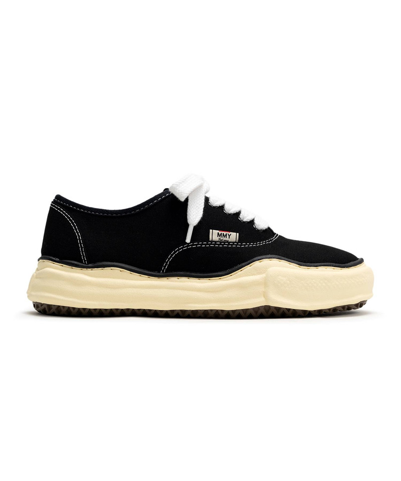 "BAKER" Vintage-Like OG Sole Canvas Low-top Sneaker 9