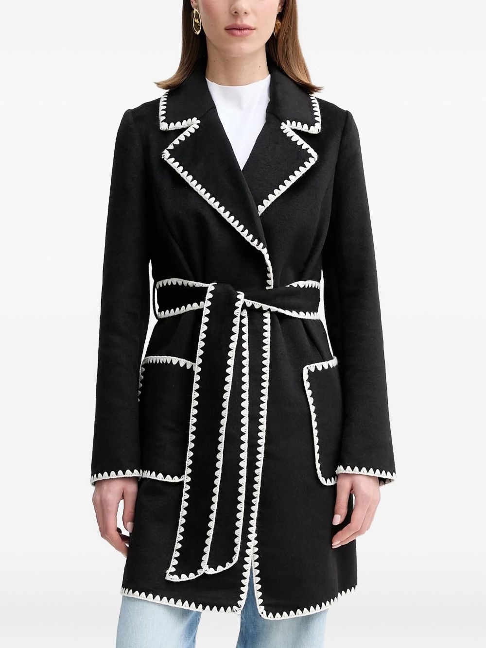contrasting-trim belted coat - 1
