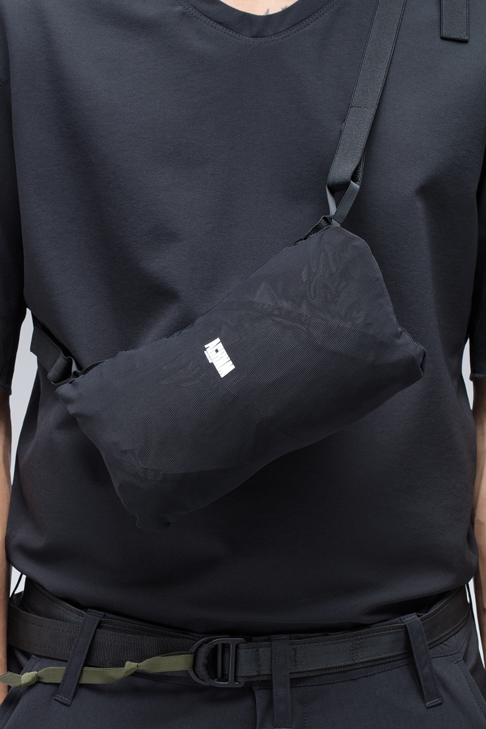 J81-WS Packable 2L Gore-Tex Infinium™ Windstopper® Jacket Black - 33