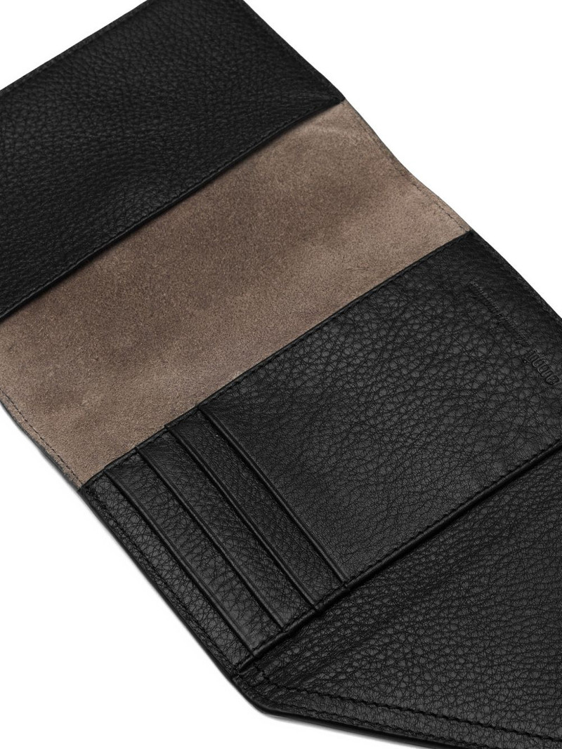 Etienne passport holder 3