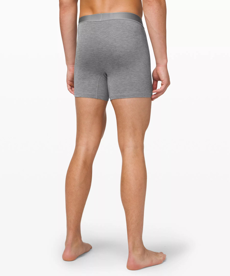 lululemon Always In Motion Boxer 5" outlook