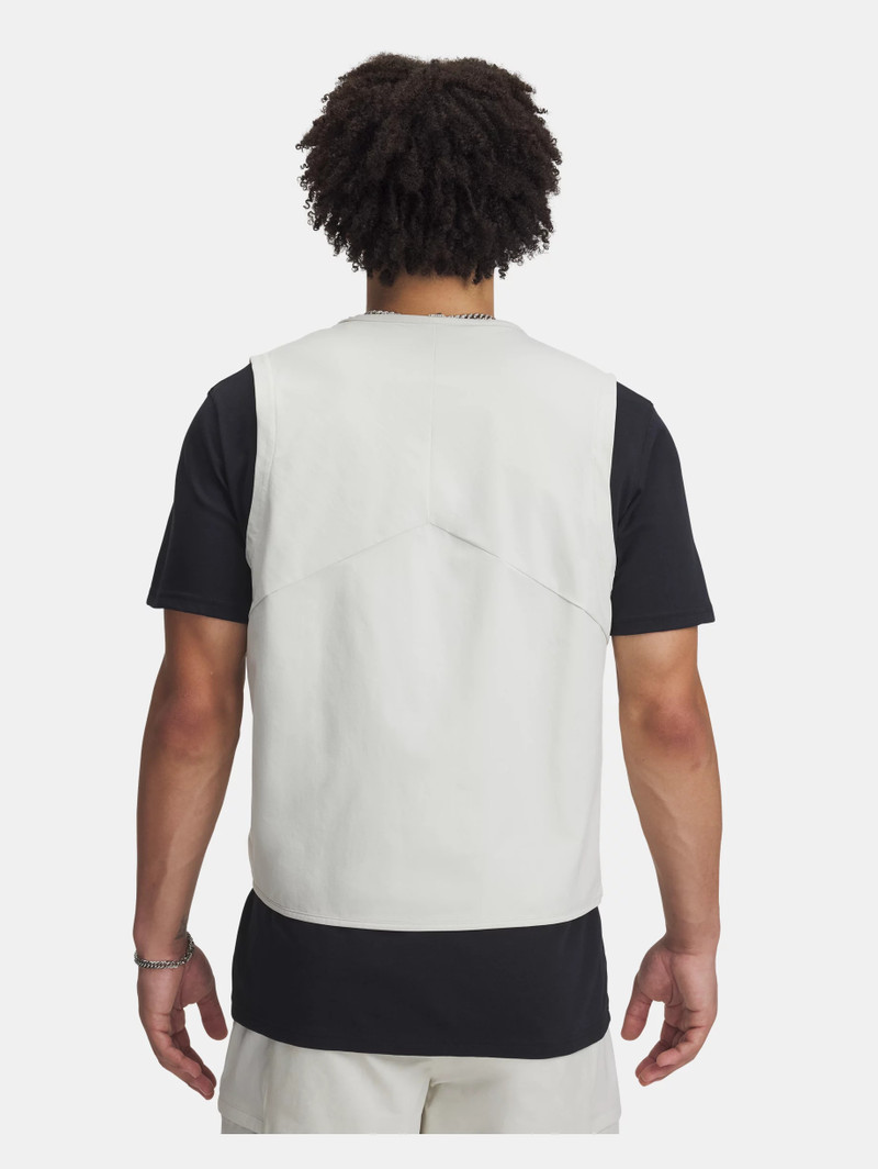 Under Armour Curry outlook