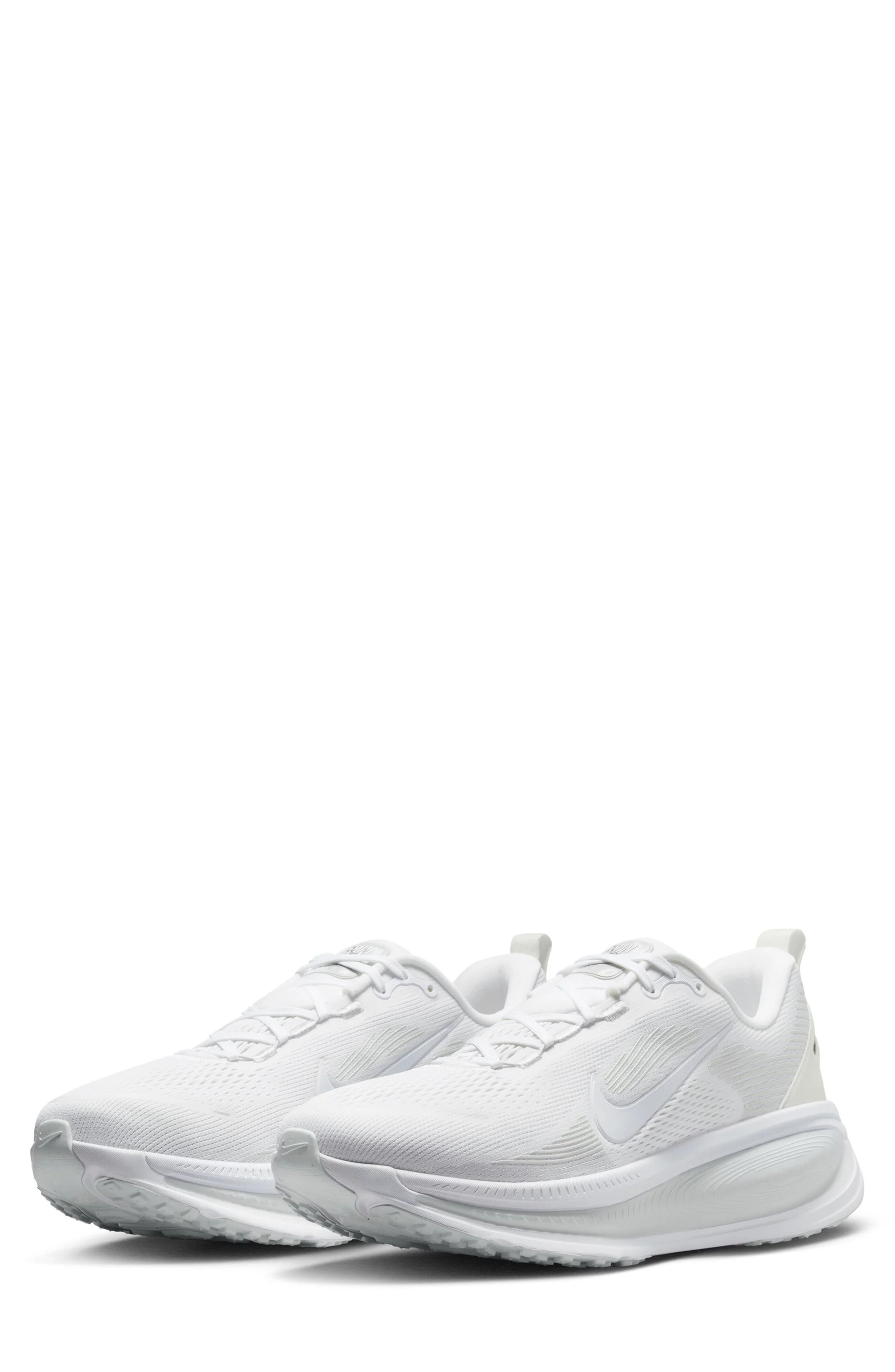 Nike Vomero 18 Running Shoe in 106 White/white at Nordstrom - 1