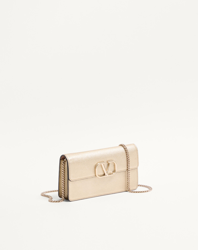 VLOGO SIGNATURE METALLIC GRAINY CALFSKIN WALLET WITH CHAIN 2