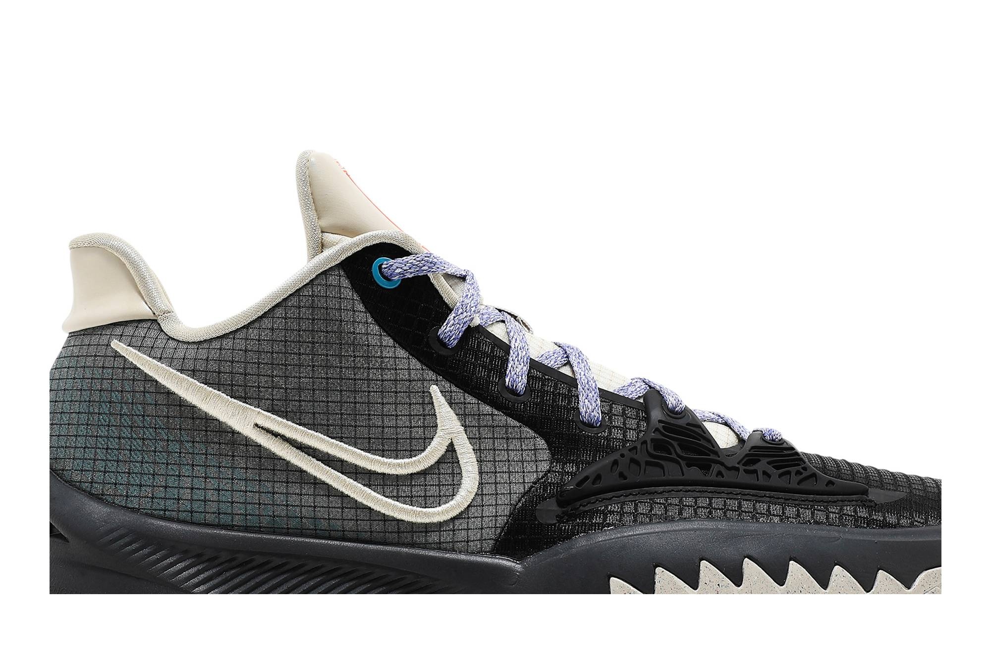 Kyrie Low 4 'Black Rattan' - 2