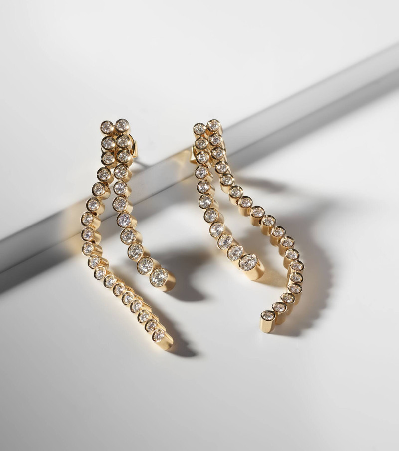 La Danse 18kt gold earrings with diamonds 5