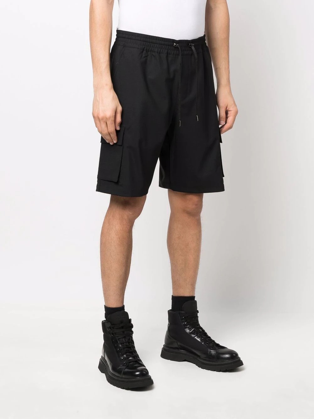 low-rise cargo shorts - 3