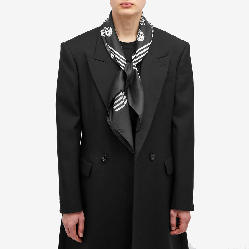 Alexander McQueen Alexander McQueen Skull Biker Scarf outlook