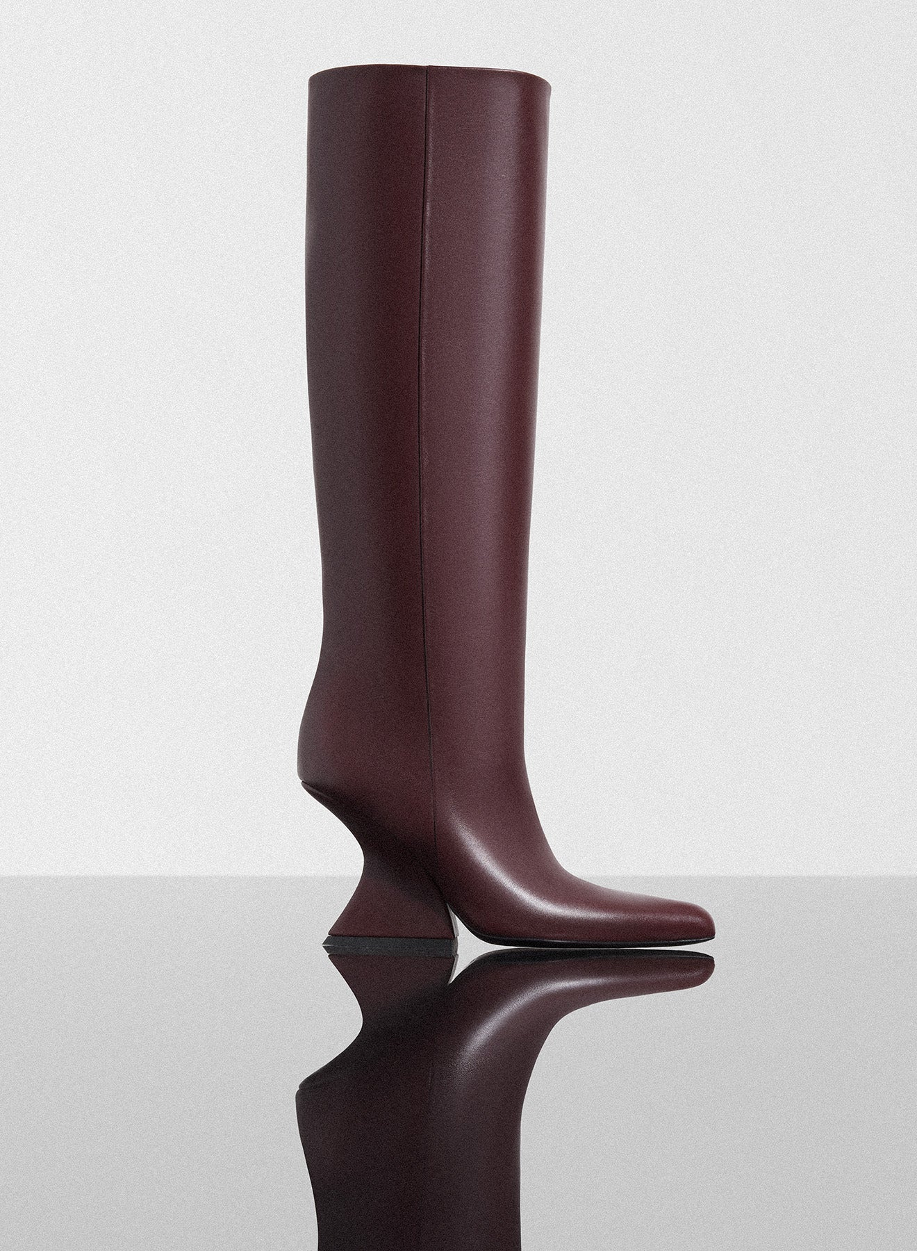 burgundy curved heel knee-high boots - 1