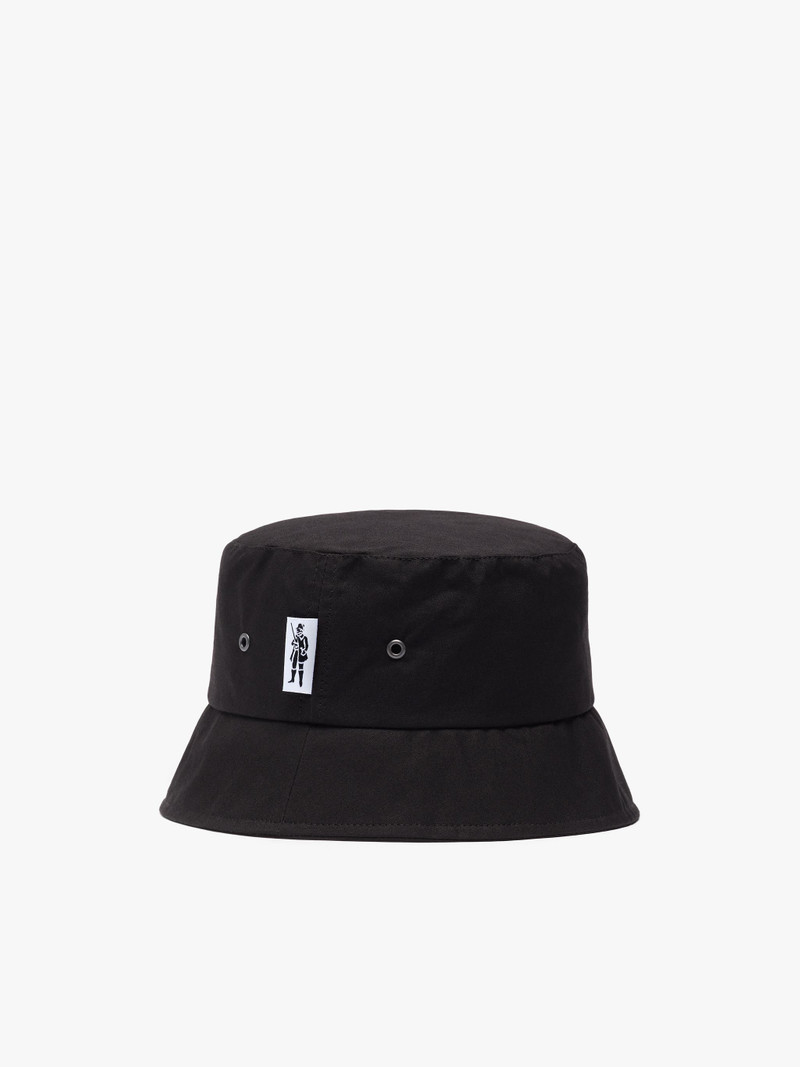 PELTING BLACK WAXED COTTON BUCKET HAT | ACC-HA05 1