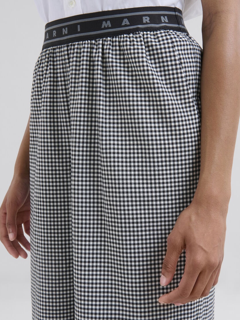 WOOL BLEND BLACK AND WHITE CHECK PALAZZO TROUSERS - 4