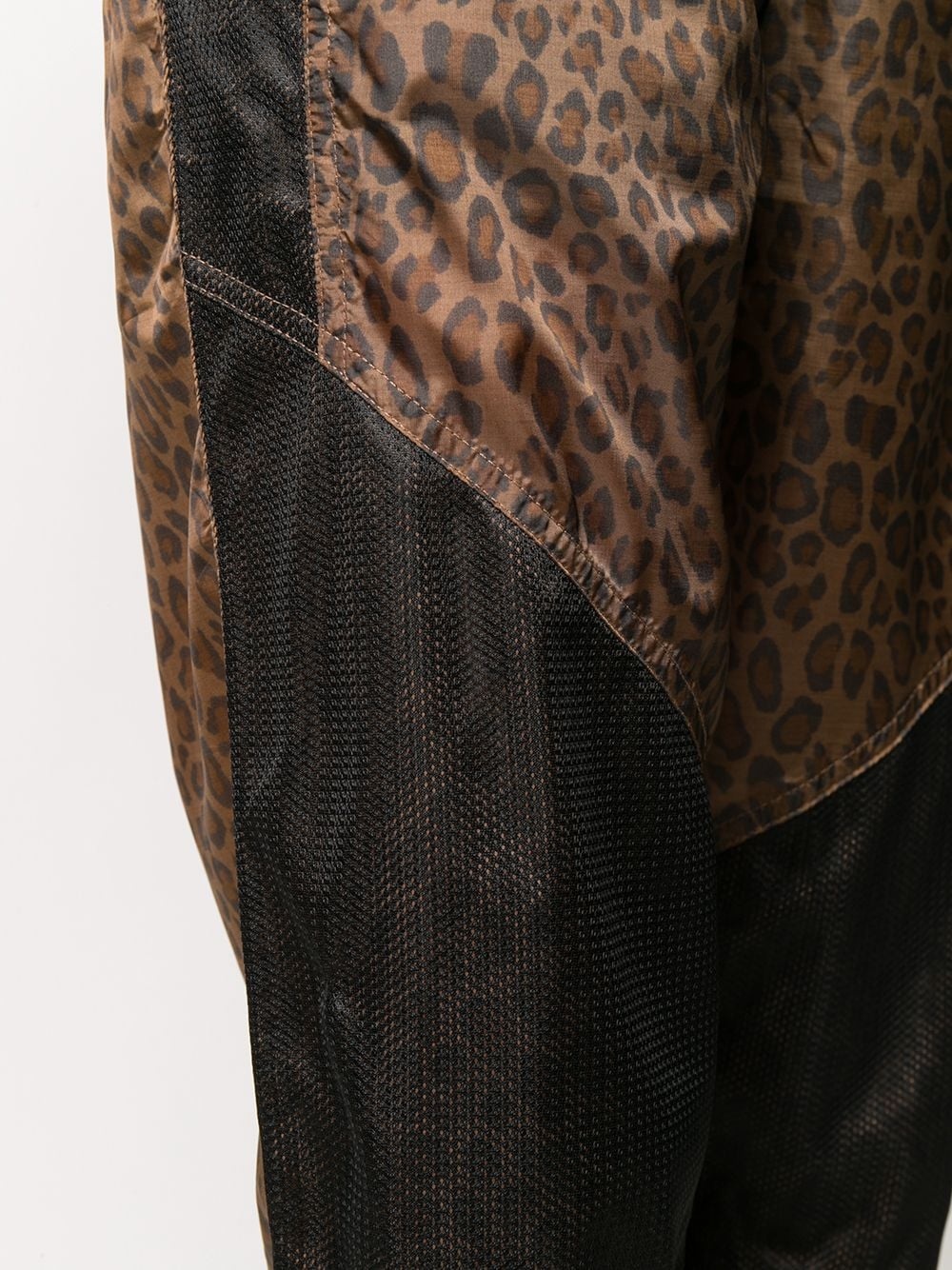 leopard-print tapered trousers - 5