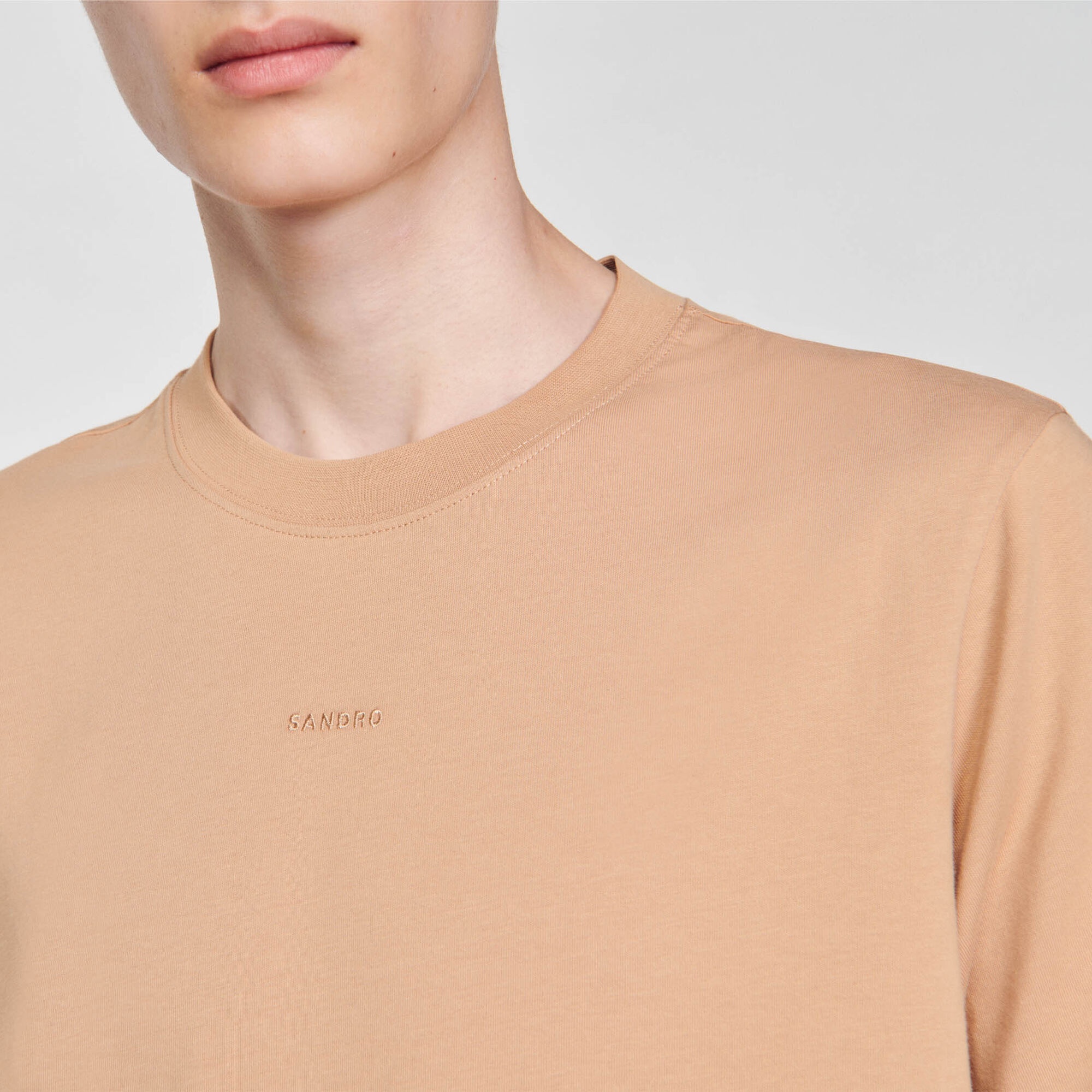 SHORT-SLEEVED T-SHIRT - 4