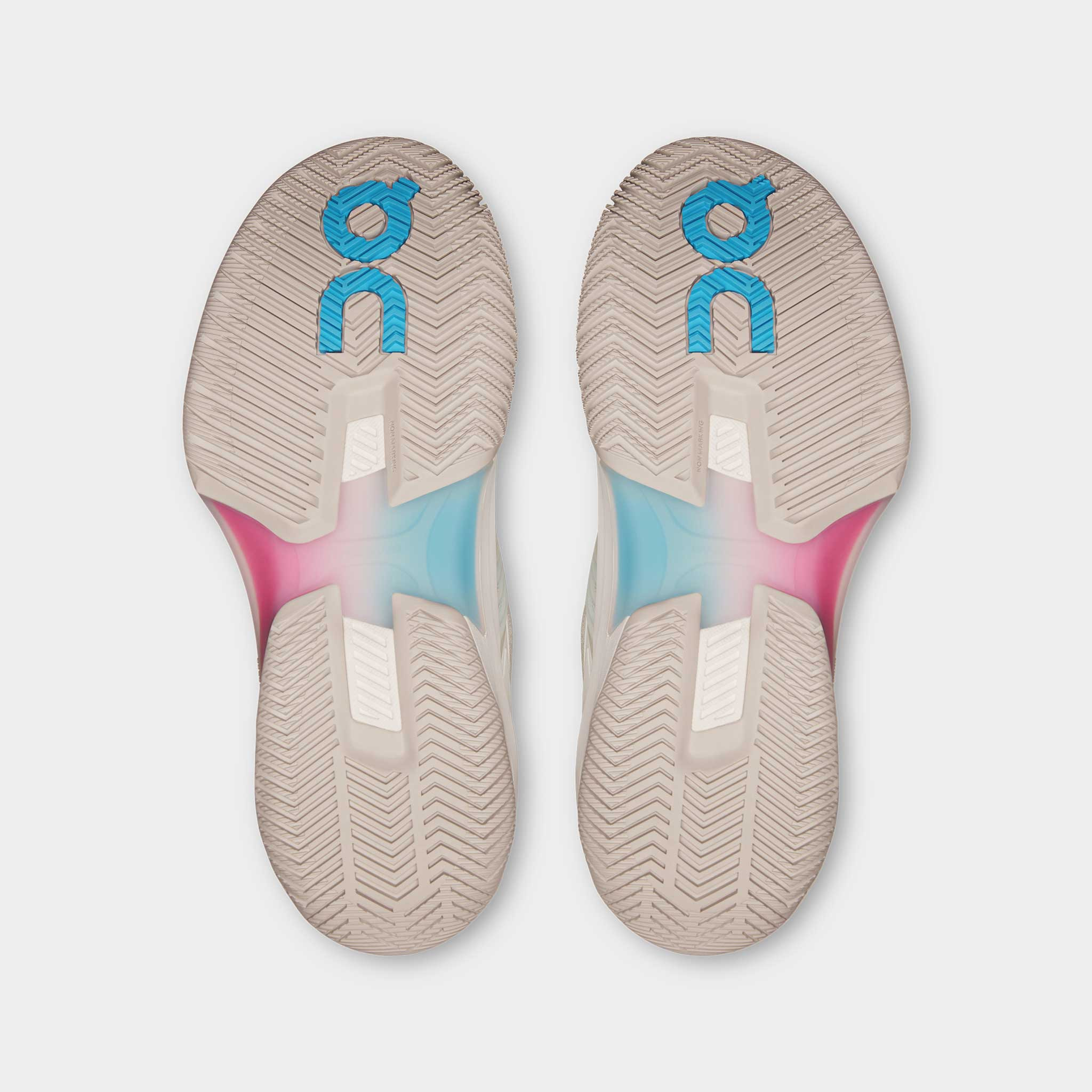On The Roger Pro Fire Men's White/Pink - 4