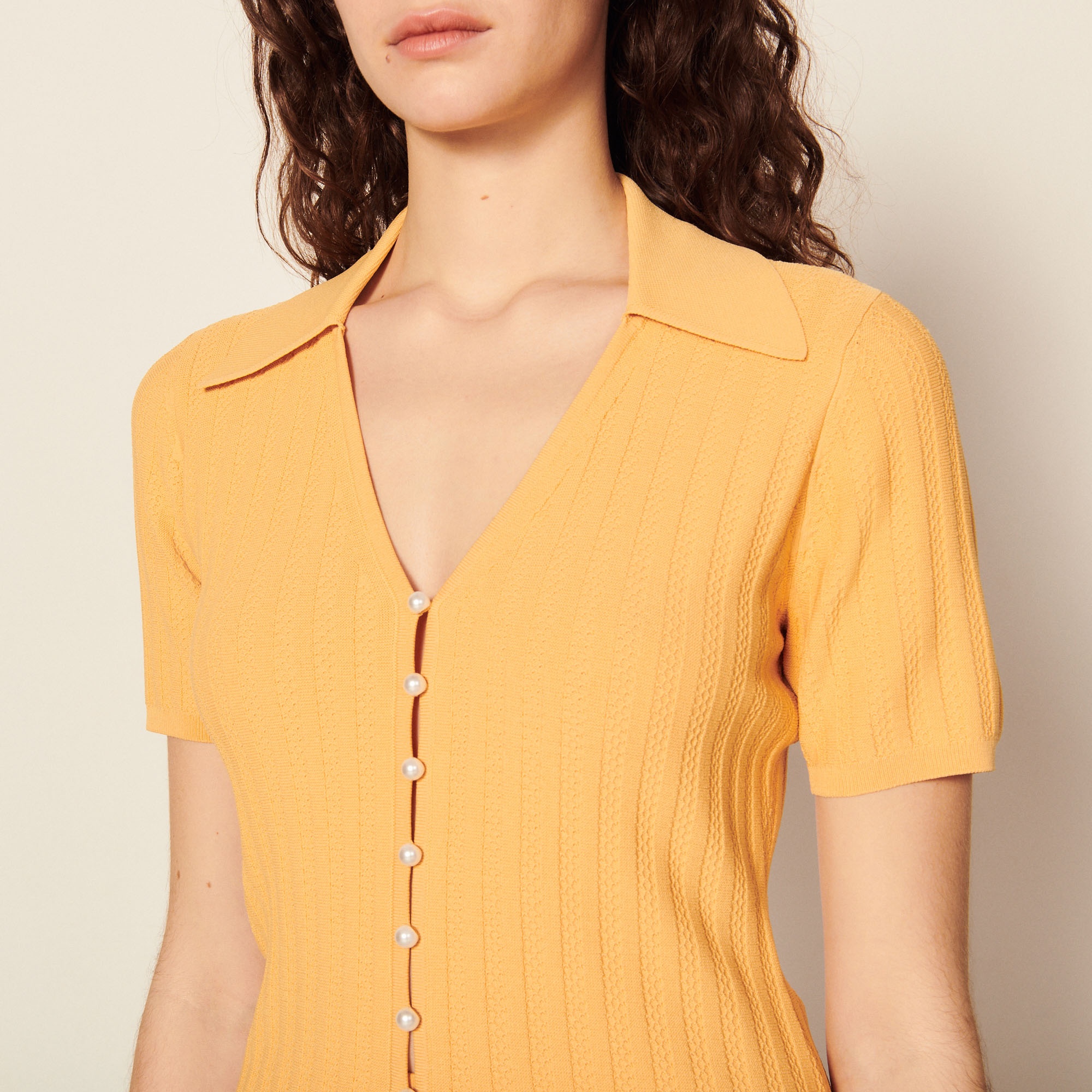 Knit top with pearl buttons - 5