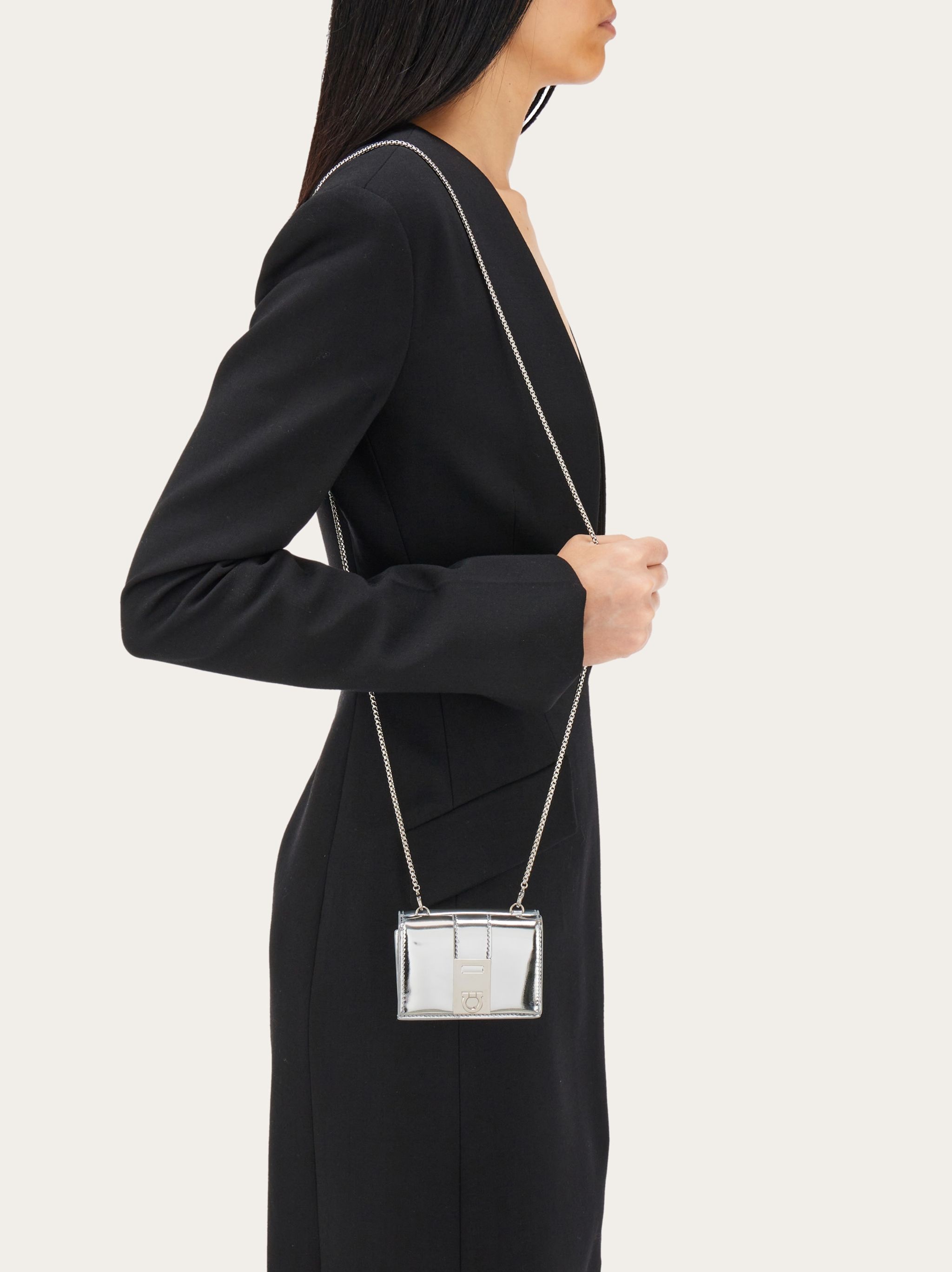 Hug two-tone wallet with strap - 8