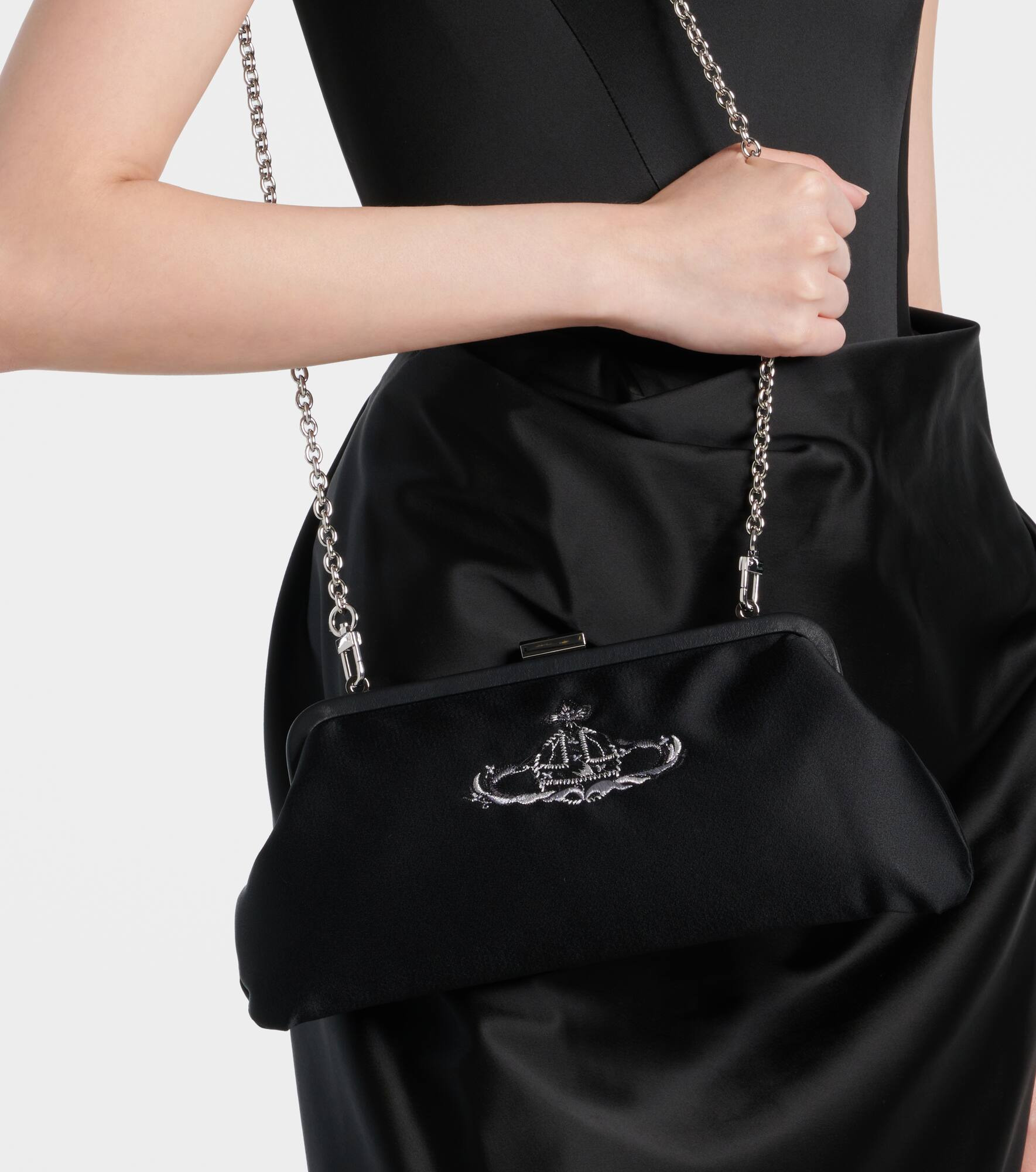 Dorothy embroidered satin clutch - 2