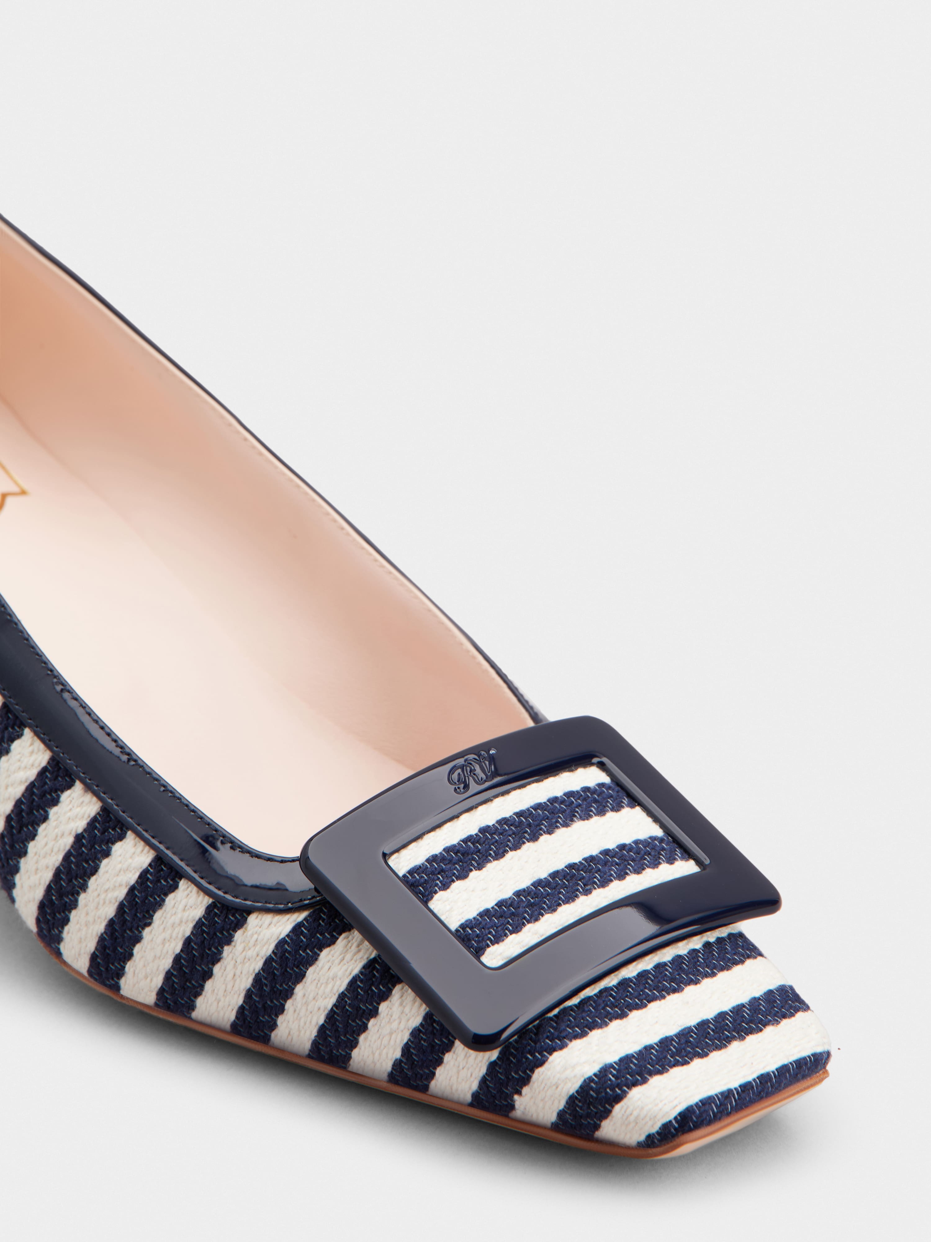 Belle Vivier Pumps in canvas - 3