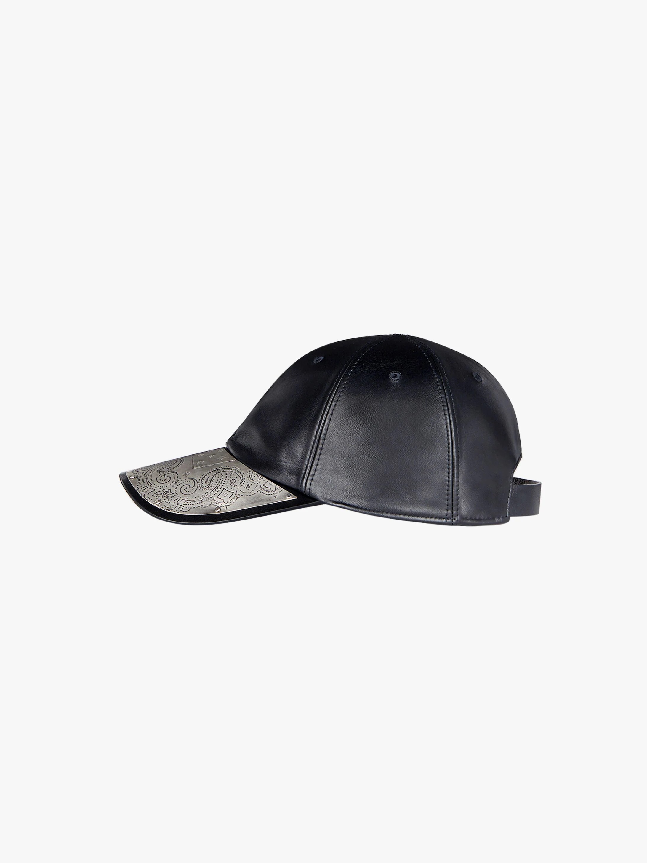 CAP IN LEATHER AND BANDANA ENGRAVED METAL - 3