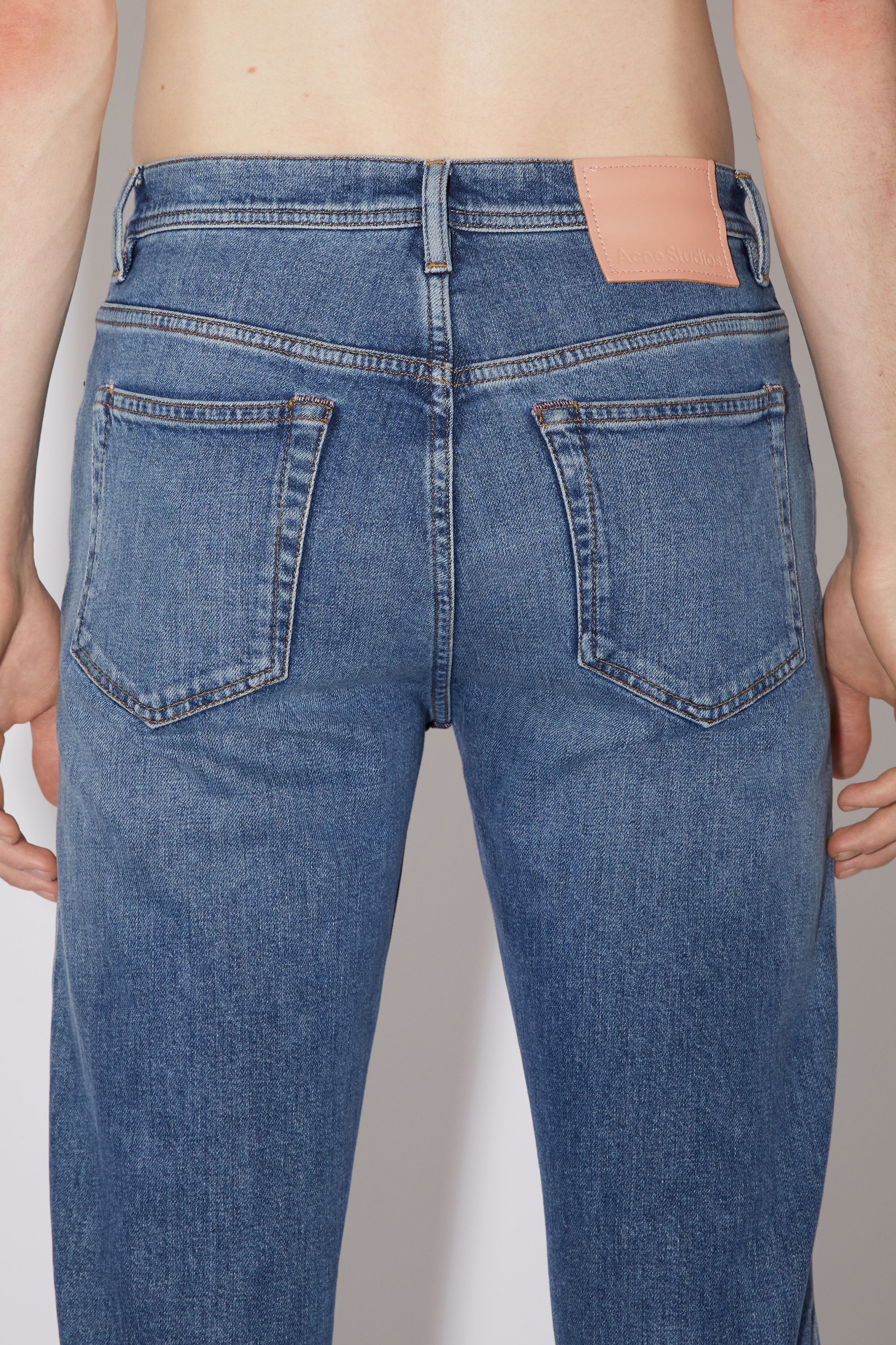 Slim tapered jeans - Mid Blue - 6