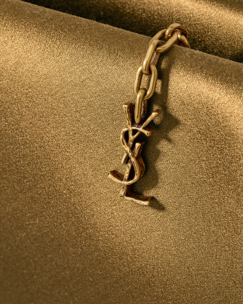 EVENING SOFT CLUTCH IN SATIN 4
