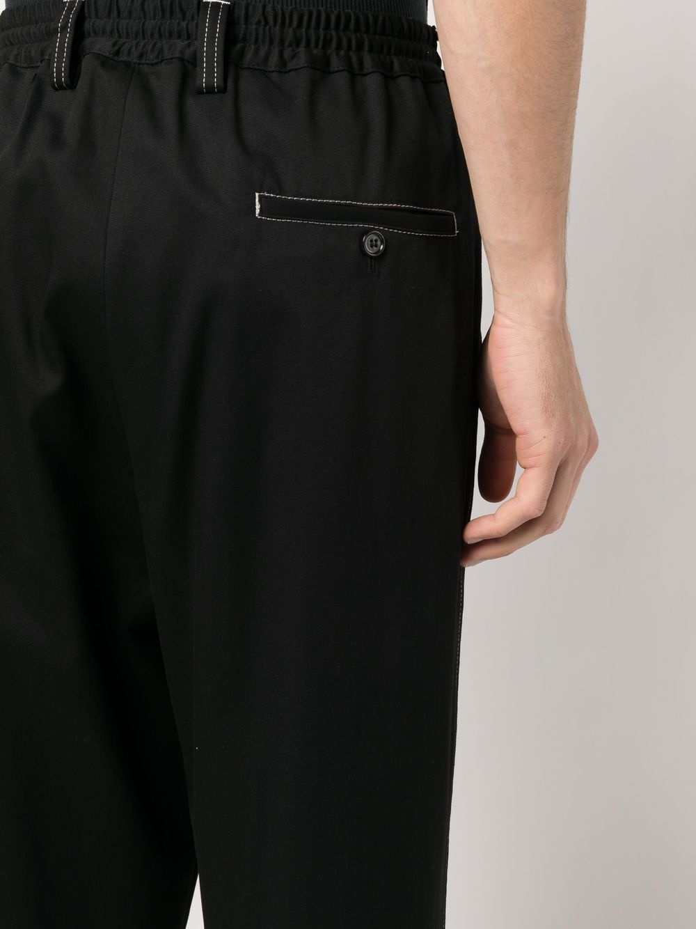 contrast-stitching trousers - 5
