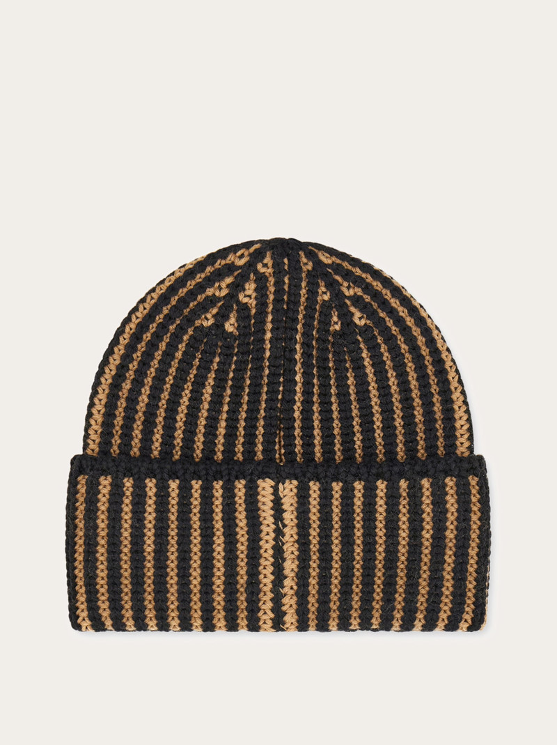 Two-tone beanie 3