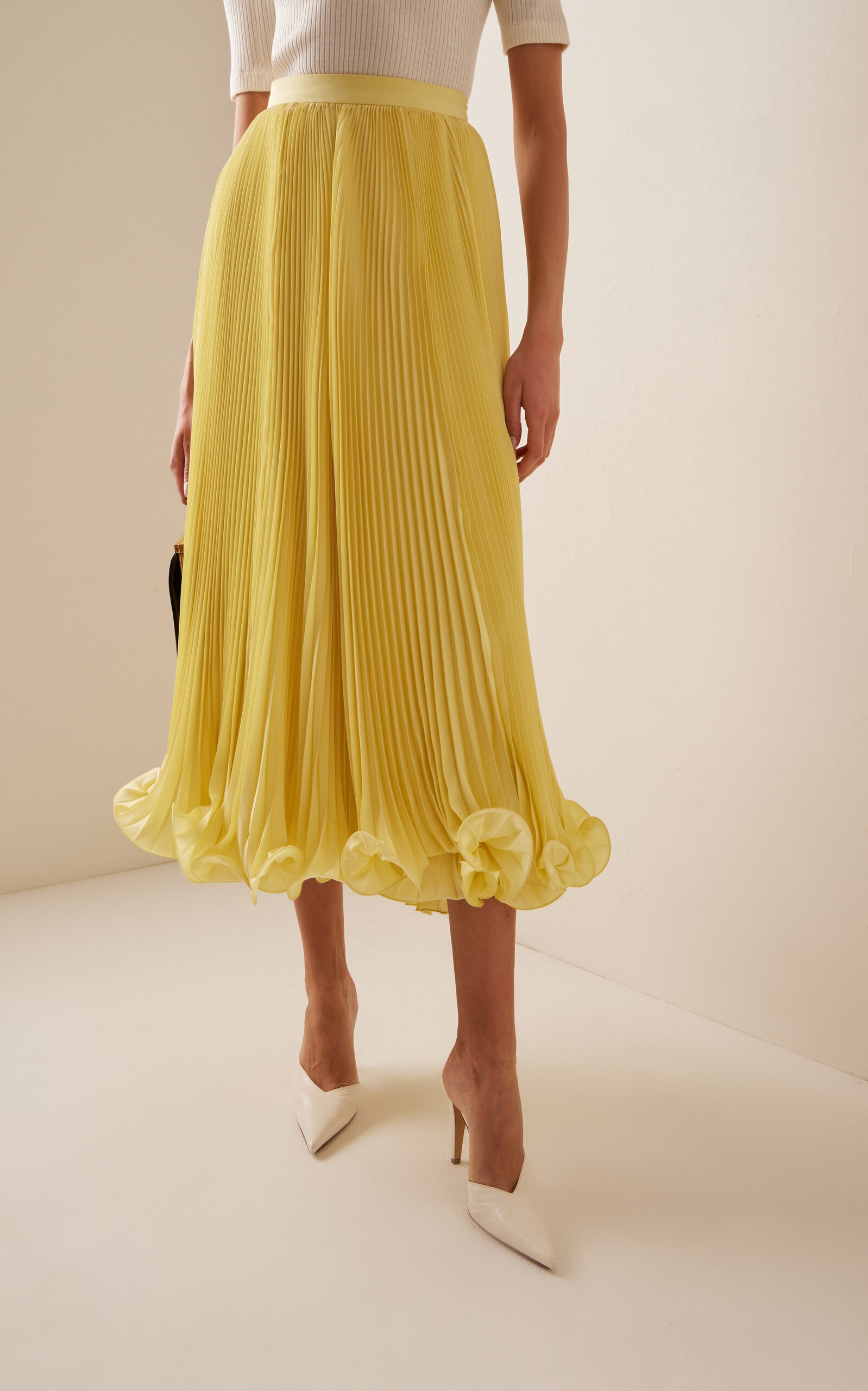 Pleated Light-Crepe Maxi Skirt yellow - 3