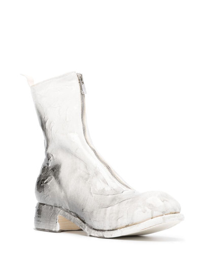 Guidi painted-effect ankle boots outlook