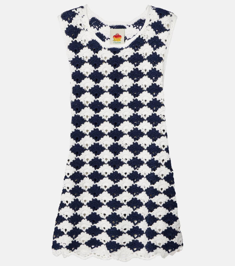 Scalloped crochet top 1