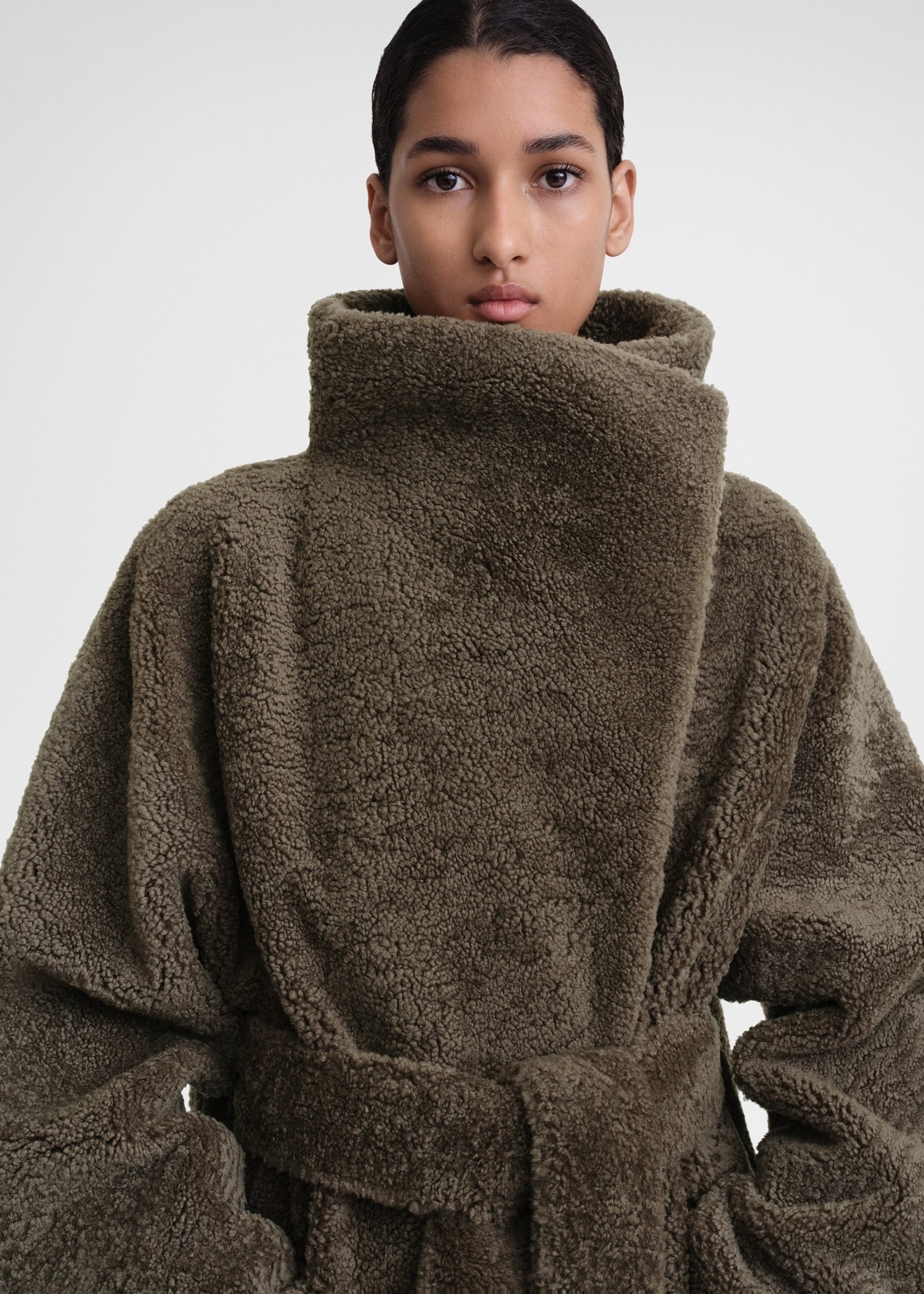 Belted teddy shearling coat cement green - 5