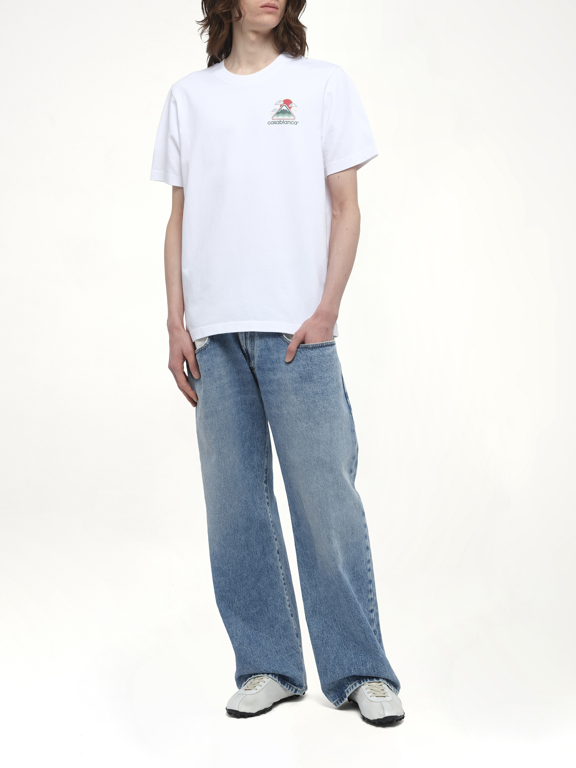 Motagne Ondulee T-Shirt in White - 4