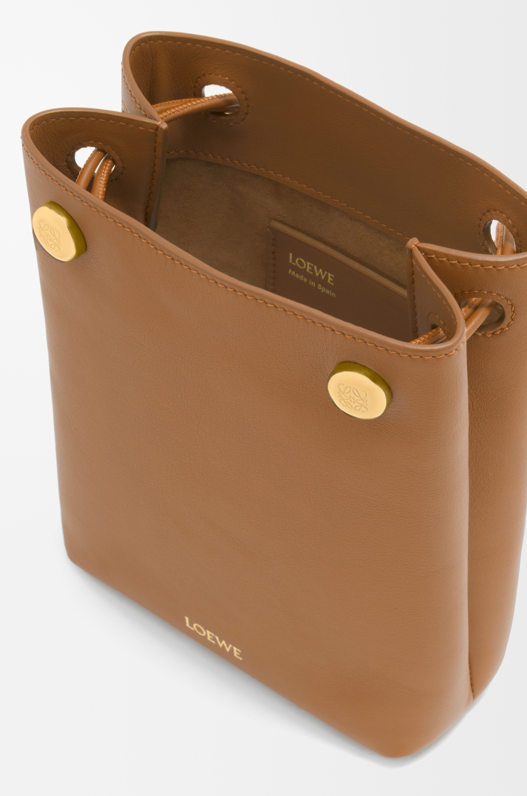 Pebble pouch in smooth calfskin - 6