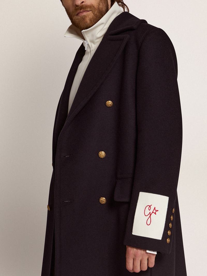 Men's double-breasted coat in blue wool with gold buttons 2