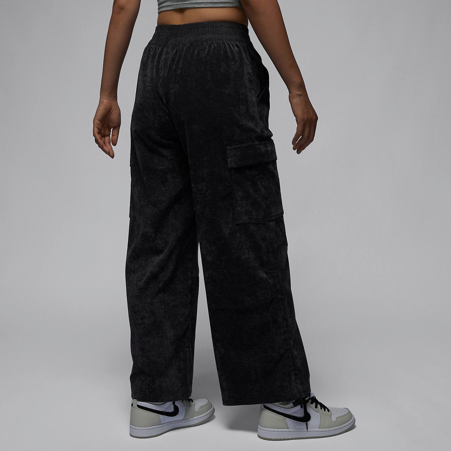 (WMNS) Air Jordan Chicago Corduroy Pants 'Black' FD8210-010 - 4