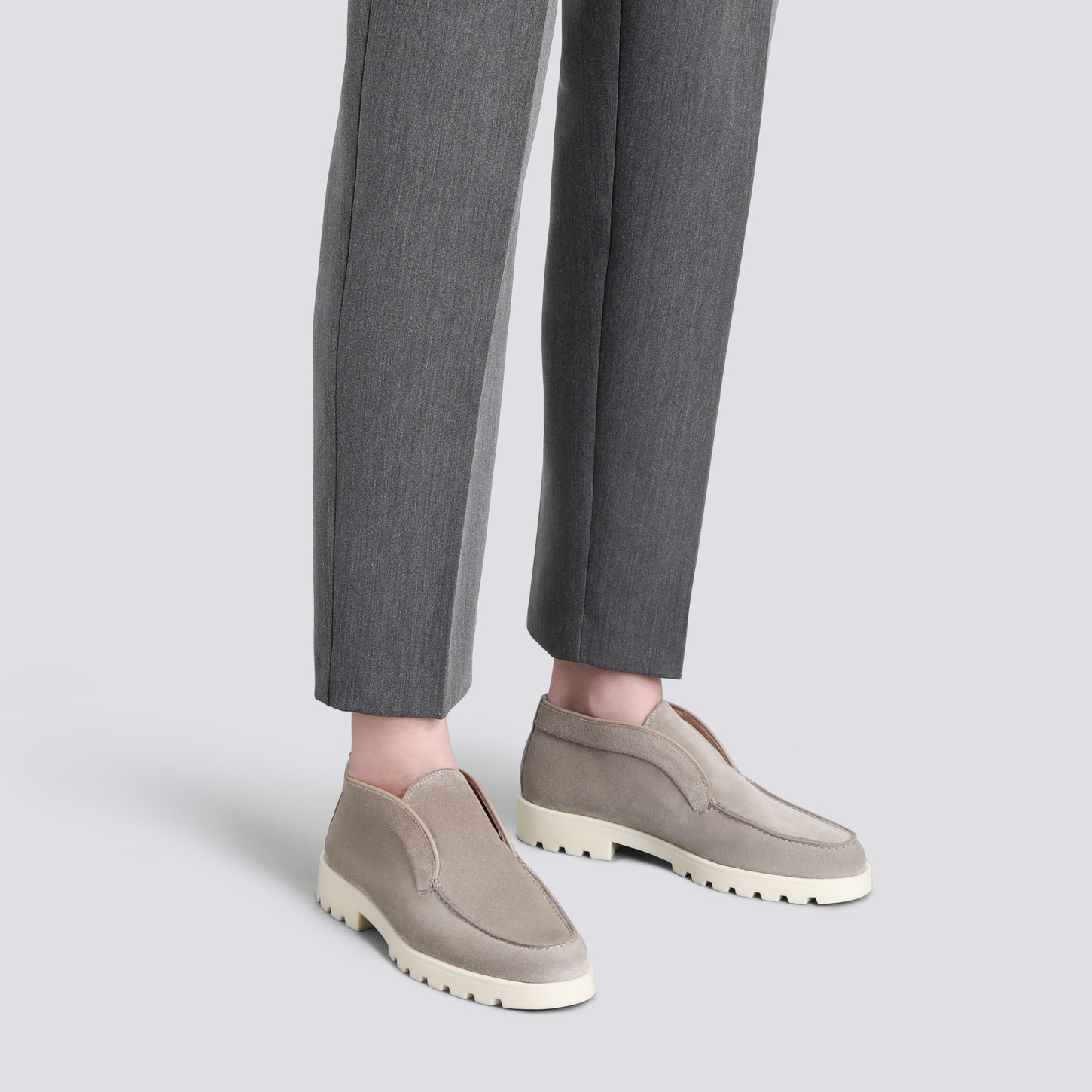 Women's taupe suede desert boot - 2