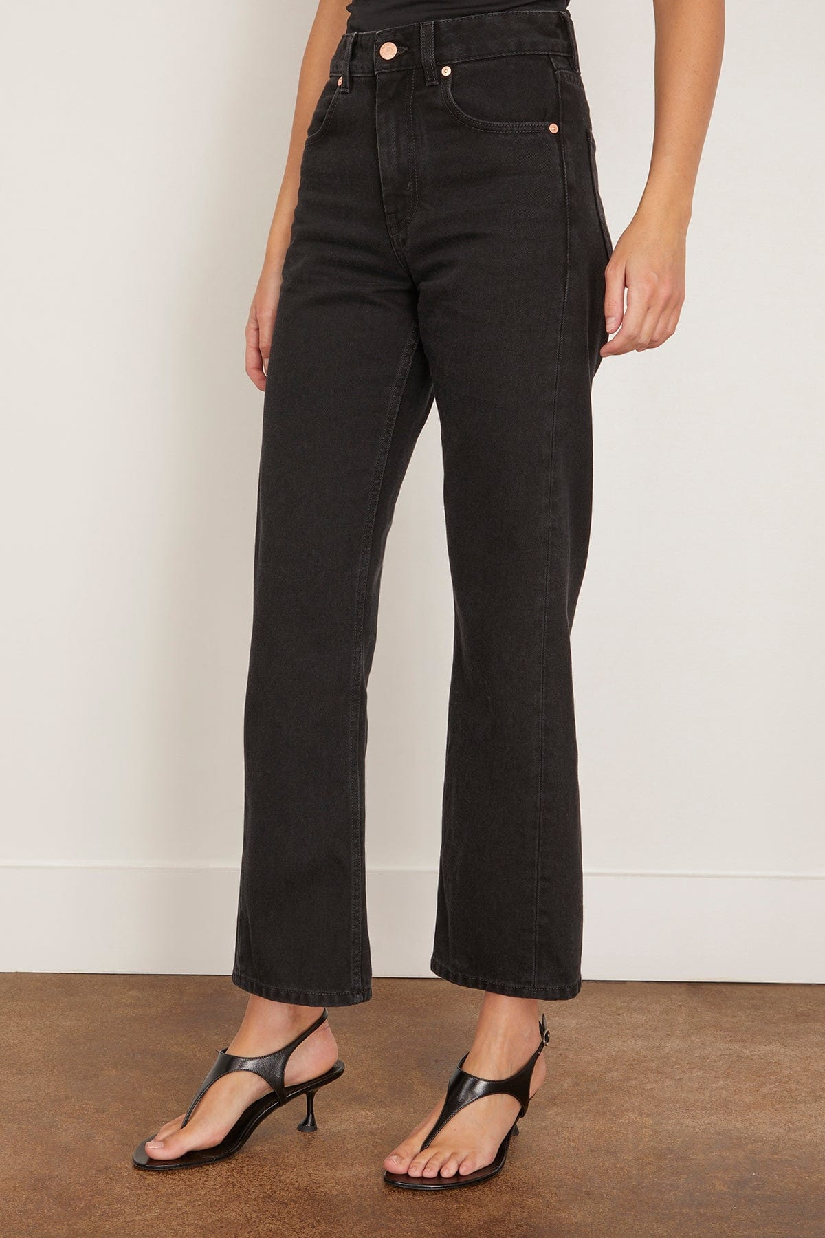Curved Organic Cotton Denim Jean in Washed Black - 3