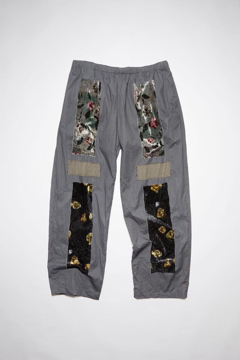 Loose fit patch trousers - Grey 1