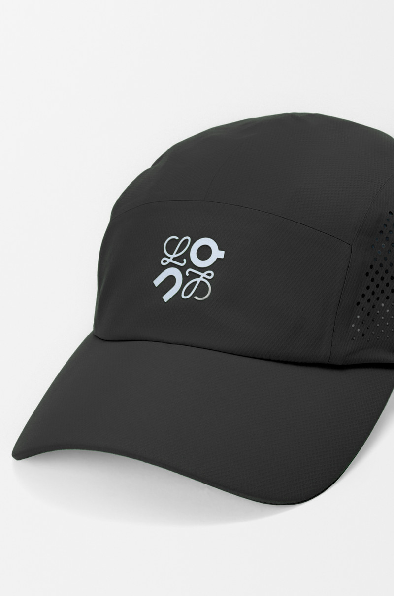 Cap in technical shell 5