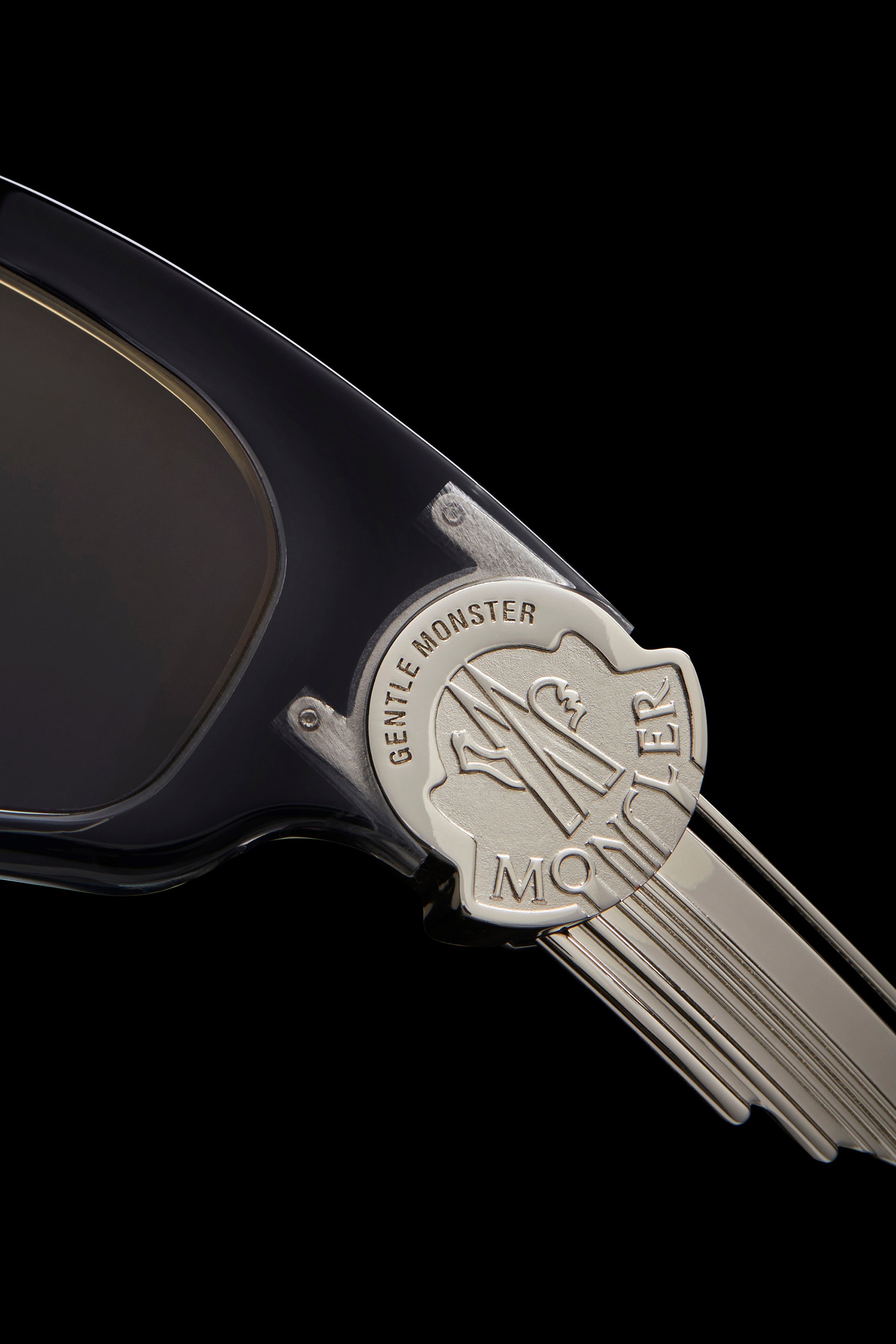Swipe 1 Oval Sunglasses - 4