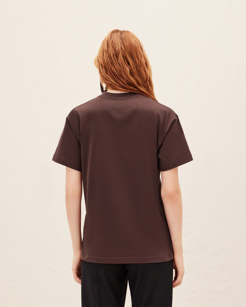 Le t-shirt Jacquemus 4