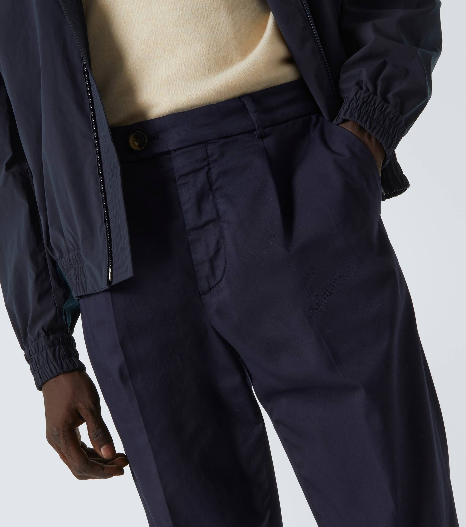 Cotton-blend gabardine slim pants - 5
