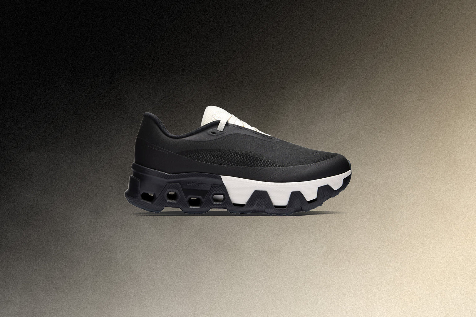 ON X PAF WOMEN'S CLOUDMONSTER HYPER - BLACK - 5