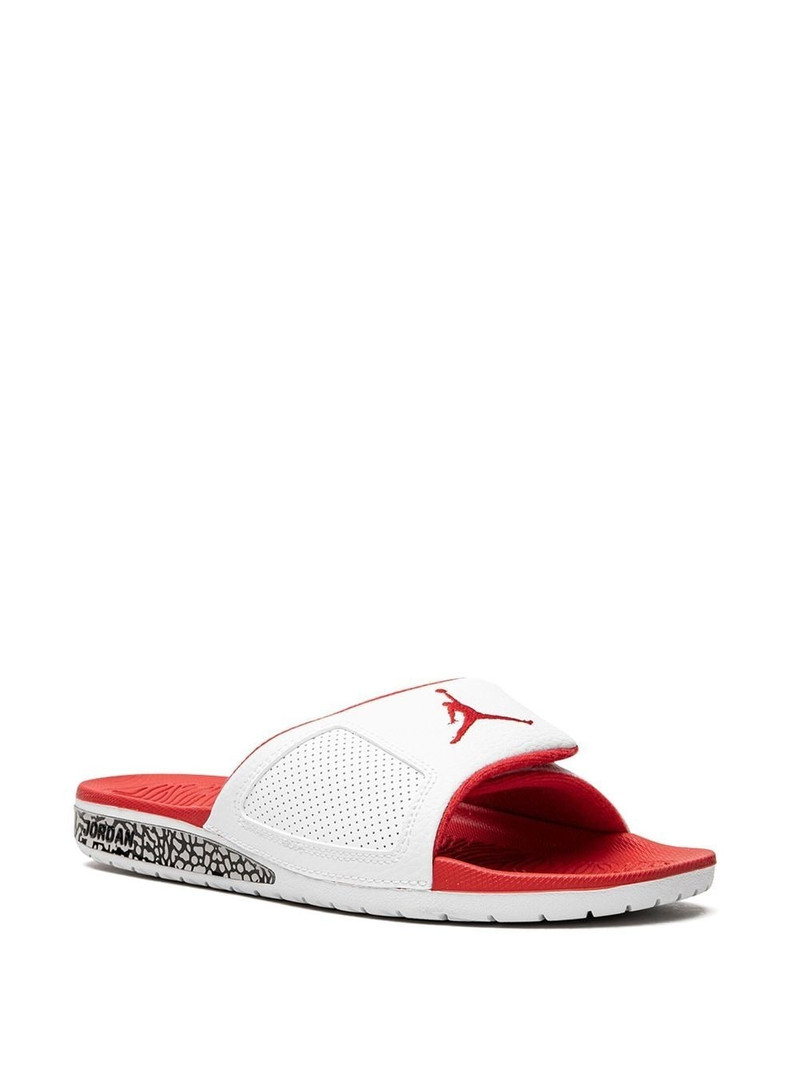 Jordan Hydro III Retro slides outlook