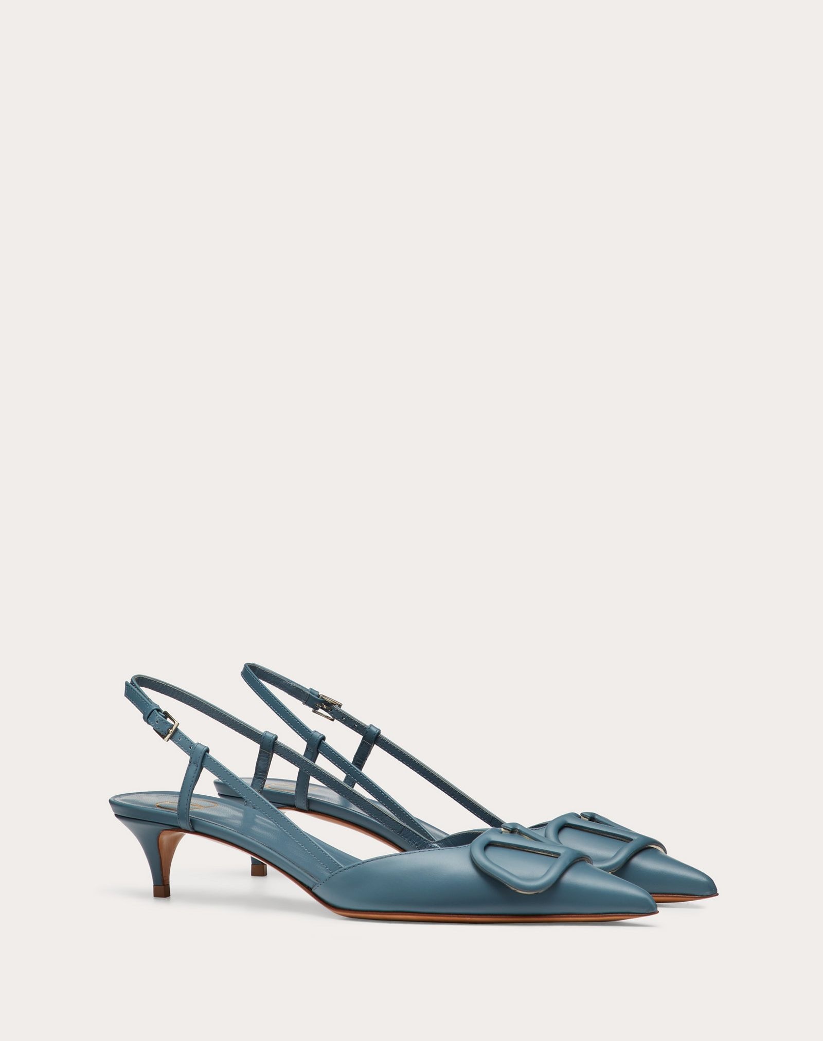 VLogo Signature Calfskin Slingback Pump 40 mm / 1.6 in - 2