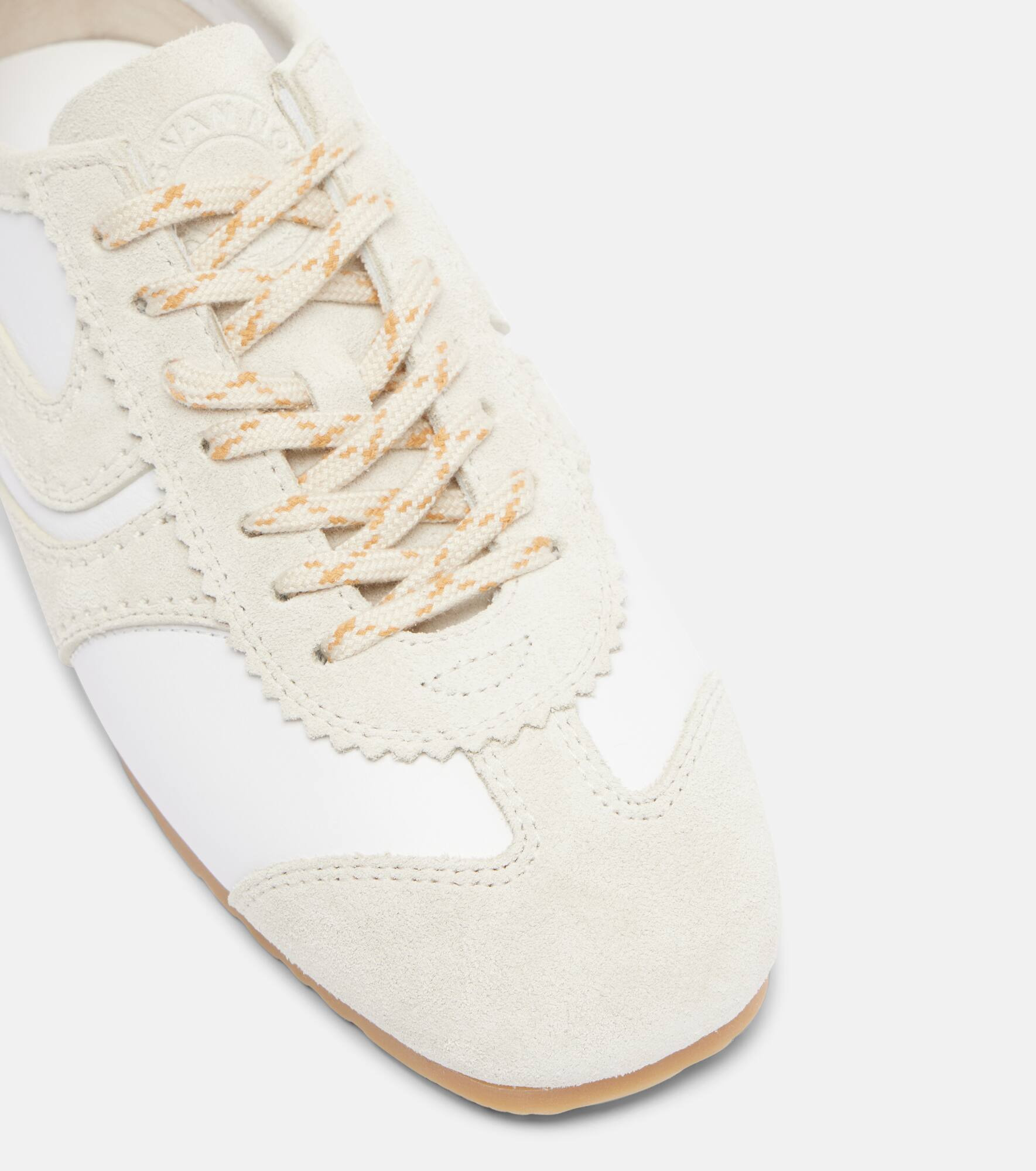 Suede-trimmed leather sneakers - 5