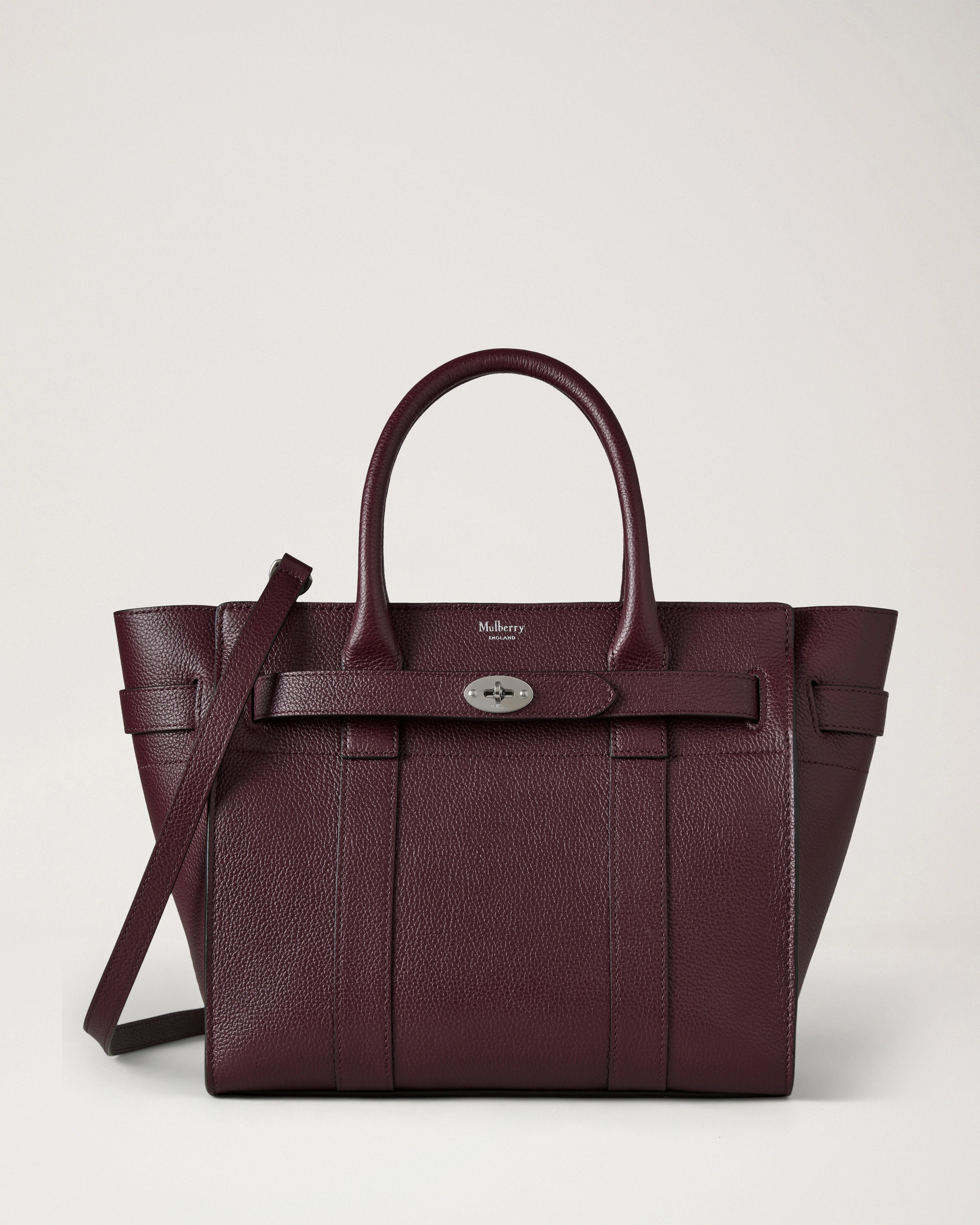 Small Zipped Bayswater
Black Cherry Small Classic Grain - 1