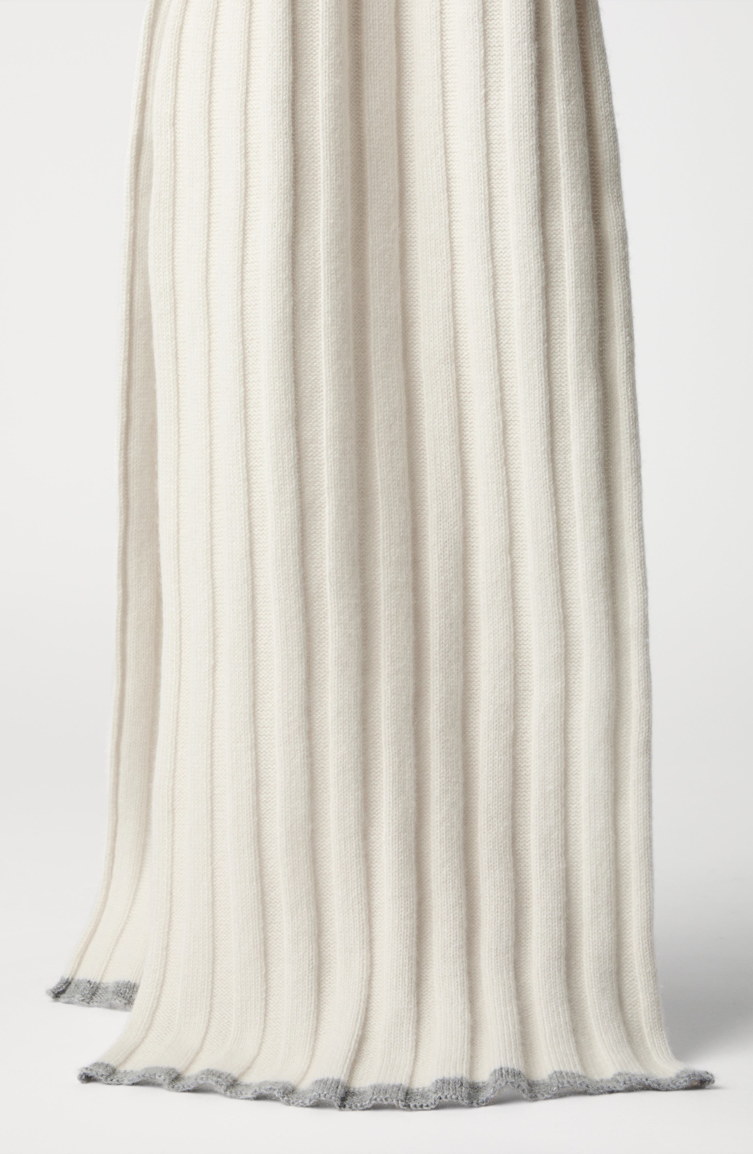 Brunello Cucinelli Cashmere scarf in Ecru at Nordstrom - 2