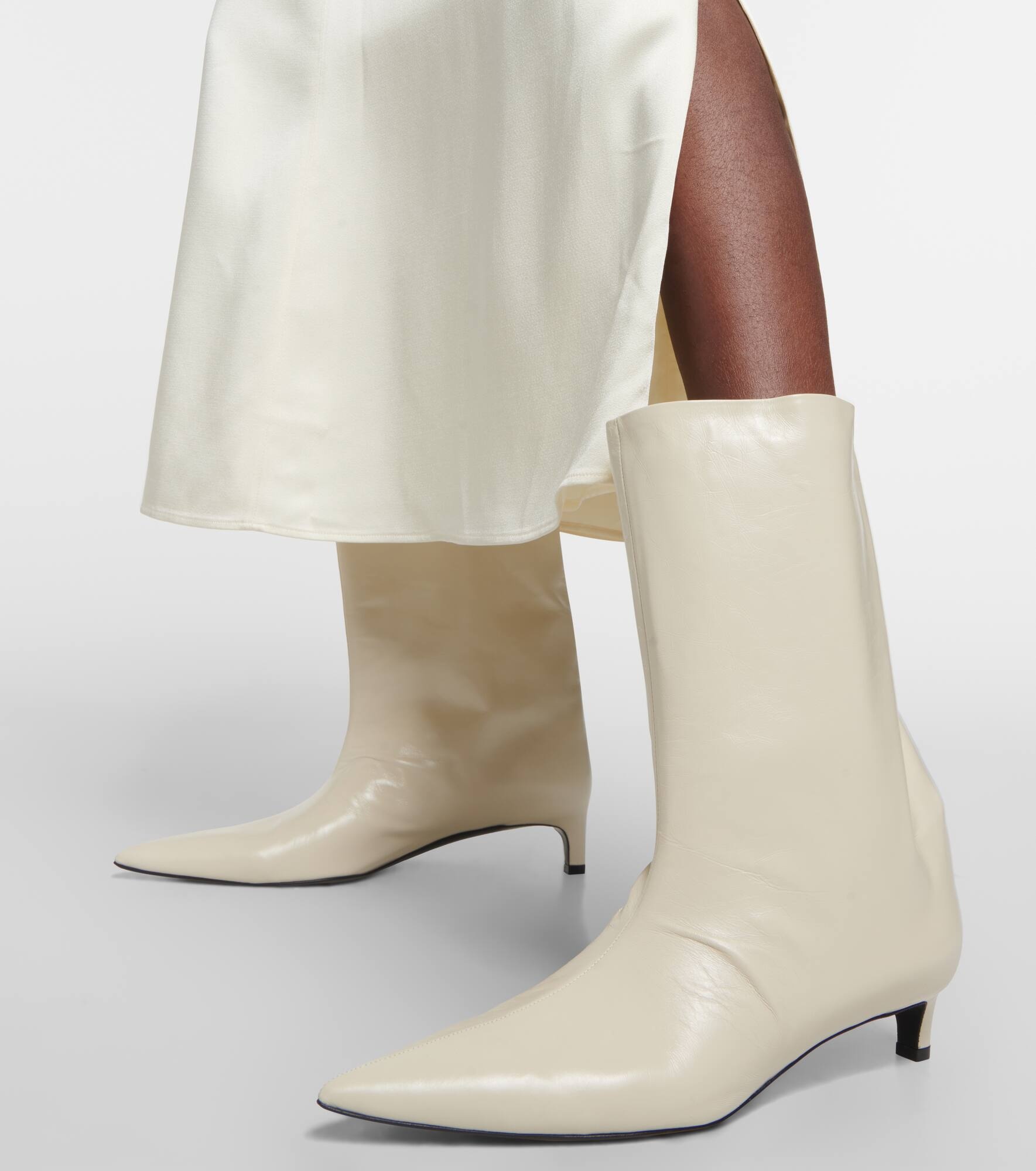Leather boots - 4